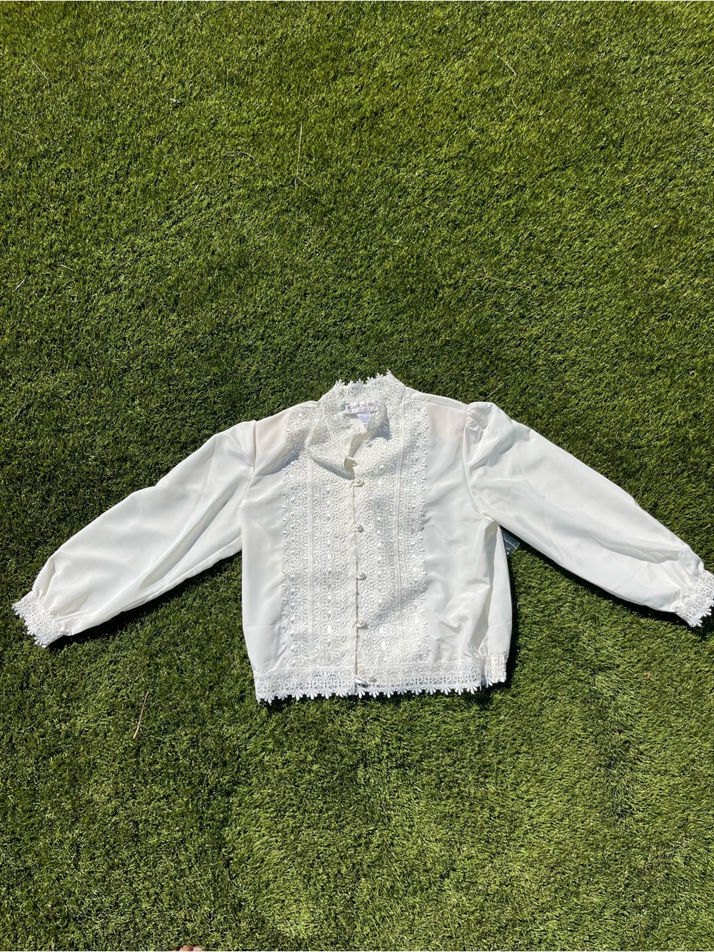vintage Brownstone Studio lace-accented blouse